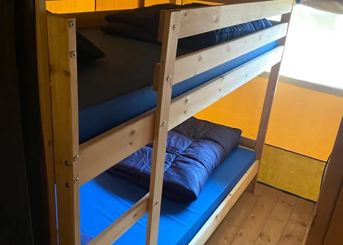مكان تخييم Sluknov- Glamping