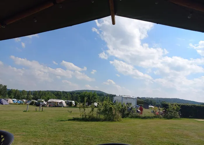 Sluknov- Glamping مكان تخييم